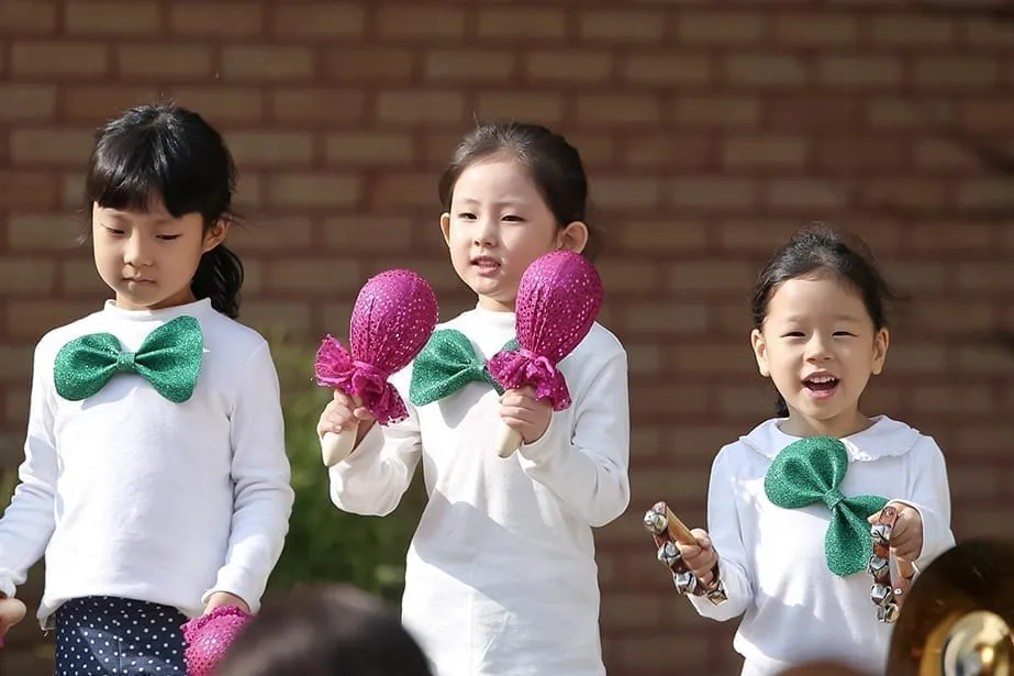유치원 졸업앨범 촬영 — 코딱지 스튜디오 개인 프로필 및 단체사진